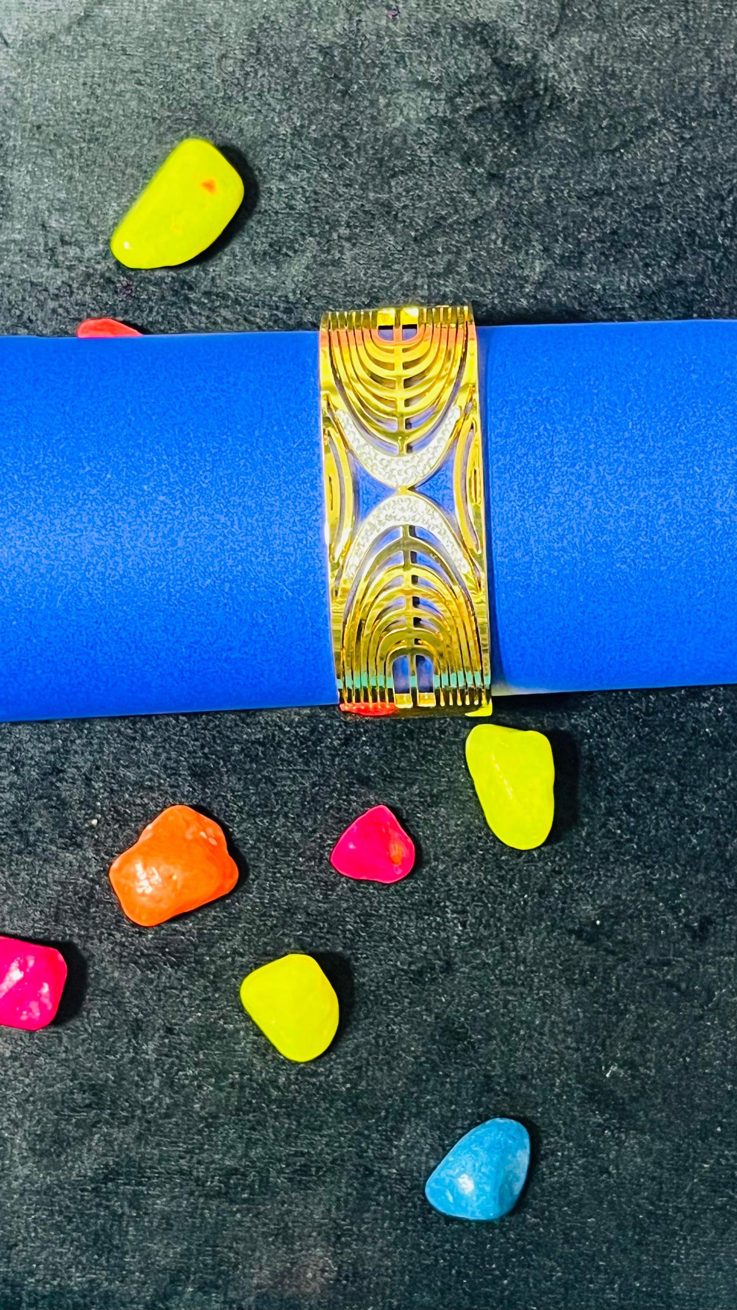 New trending and fasionable Bangle for womens and girls