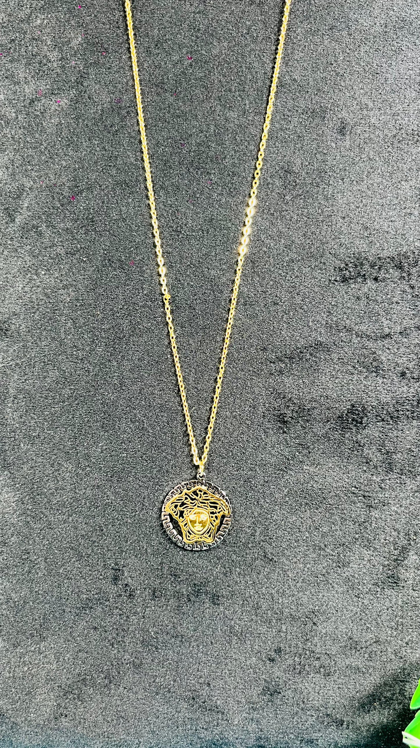 Fasionable and trendy golden neck chain for girls and women