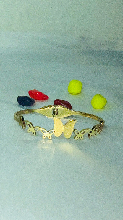 New trending Bangle for womens and girls