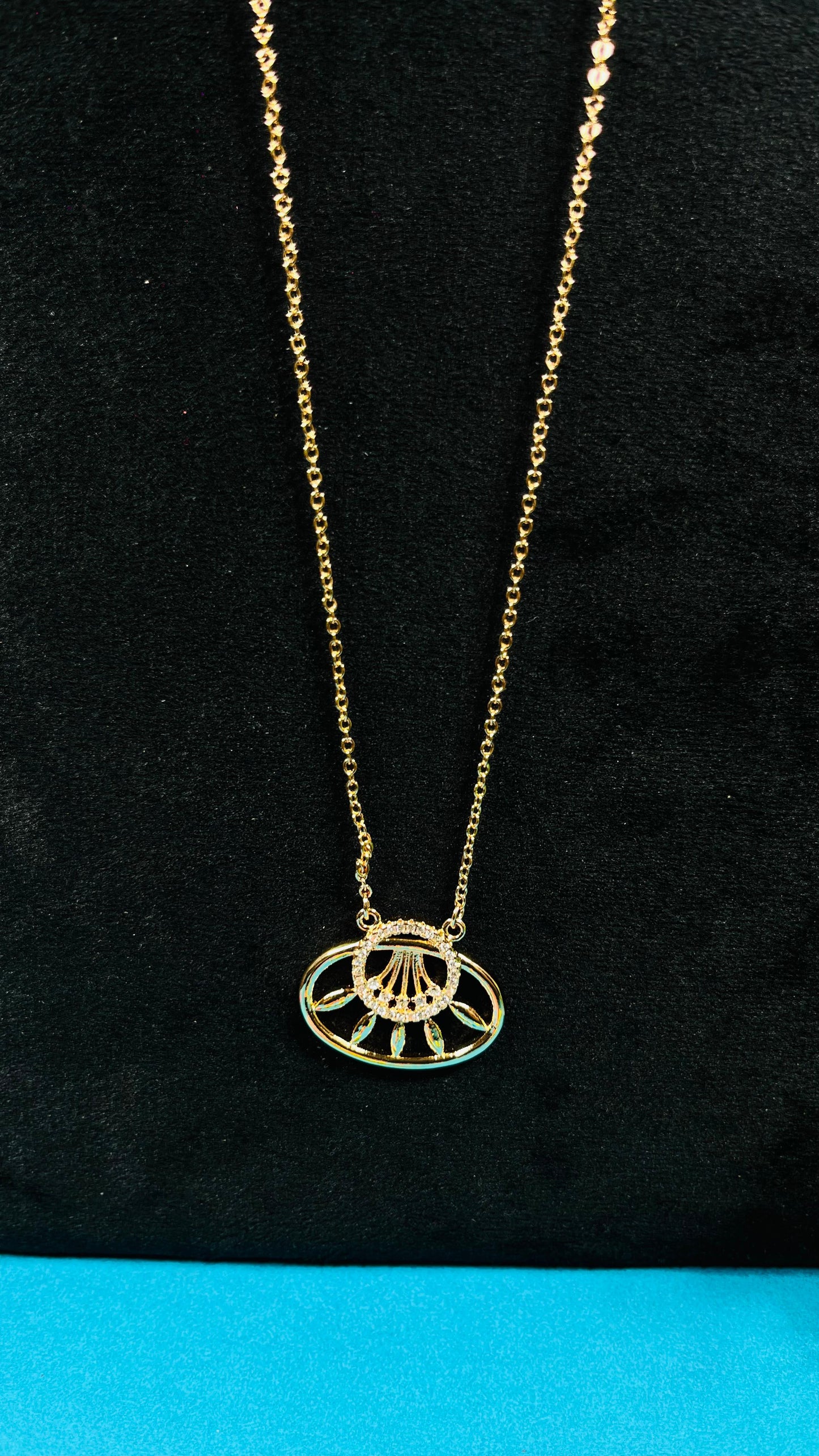 Fasionable and trendy golden neck chain for girls and women