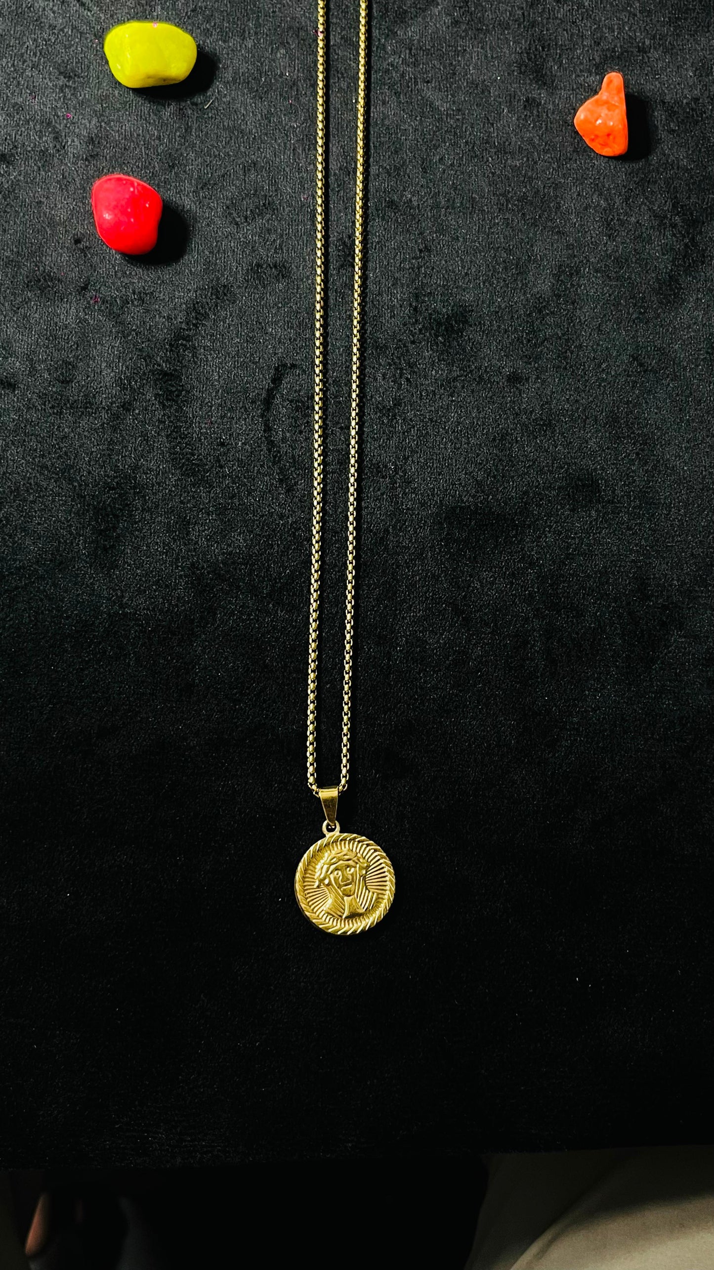 Fasionable and trendy golden neck chain for girls and women